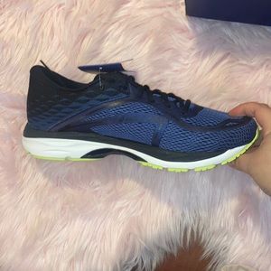 ASICS GEL- CUMULUS 19 men size 11 blue and green running